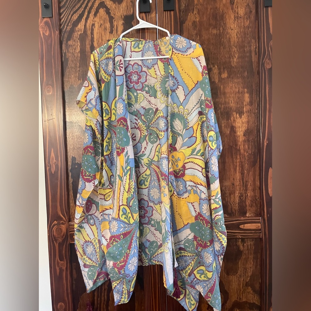 Do everything in love kimono paisley